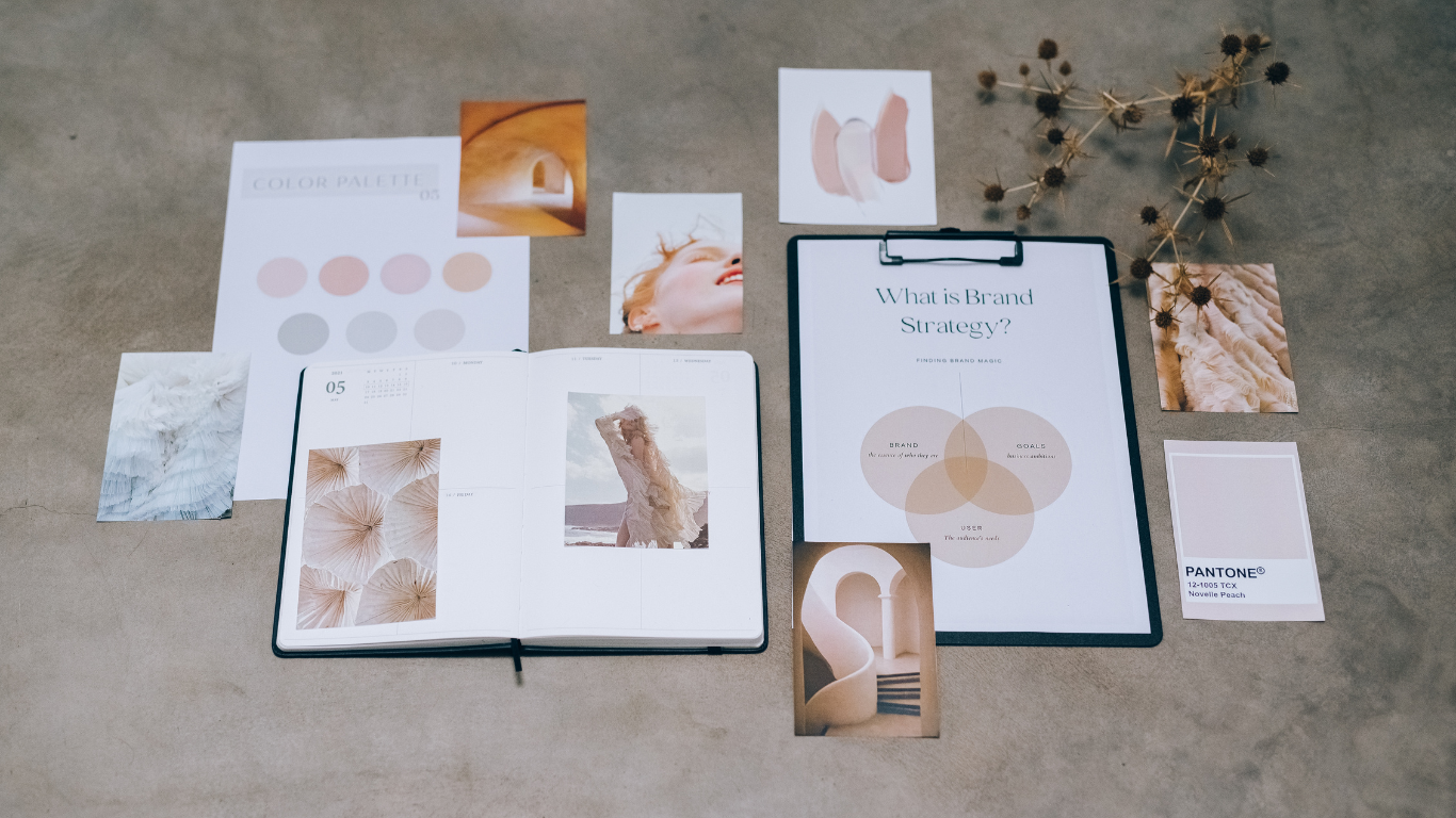 Copia di White Slate Grey Company Dynamic Neons Company Website